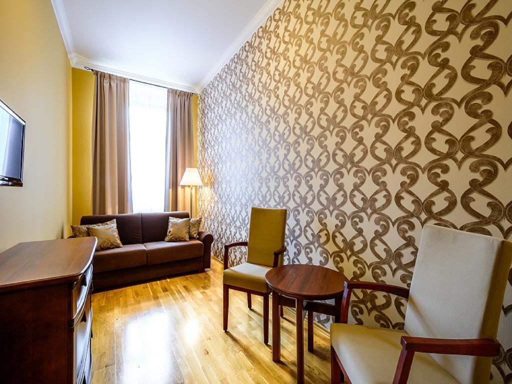 Alexander Hotel Stříbro Cameră foto